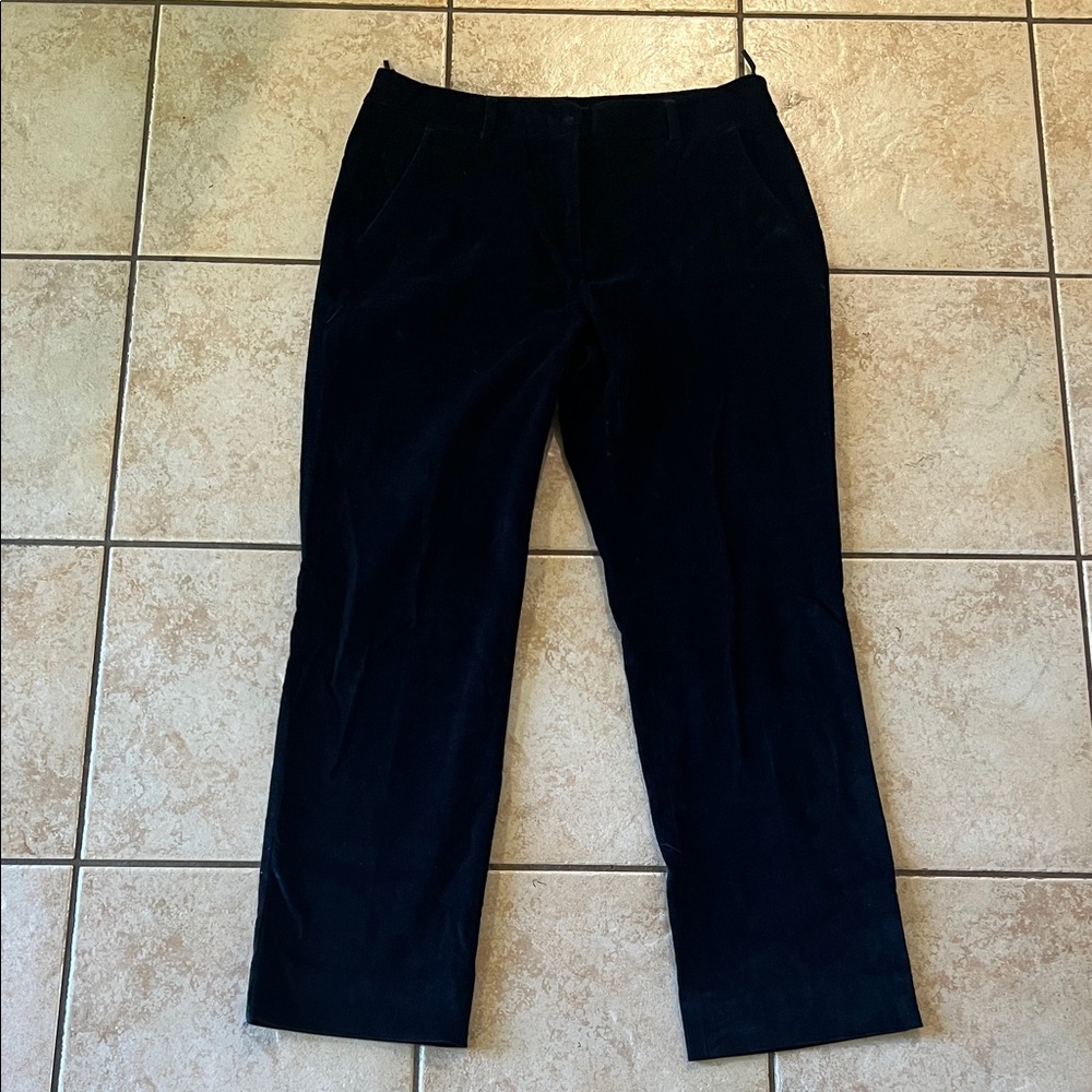 MaxMara The Weekend Classic Black Corduroy High Waisted Capri Pant, Sz 10